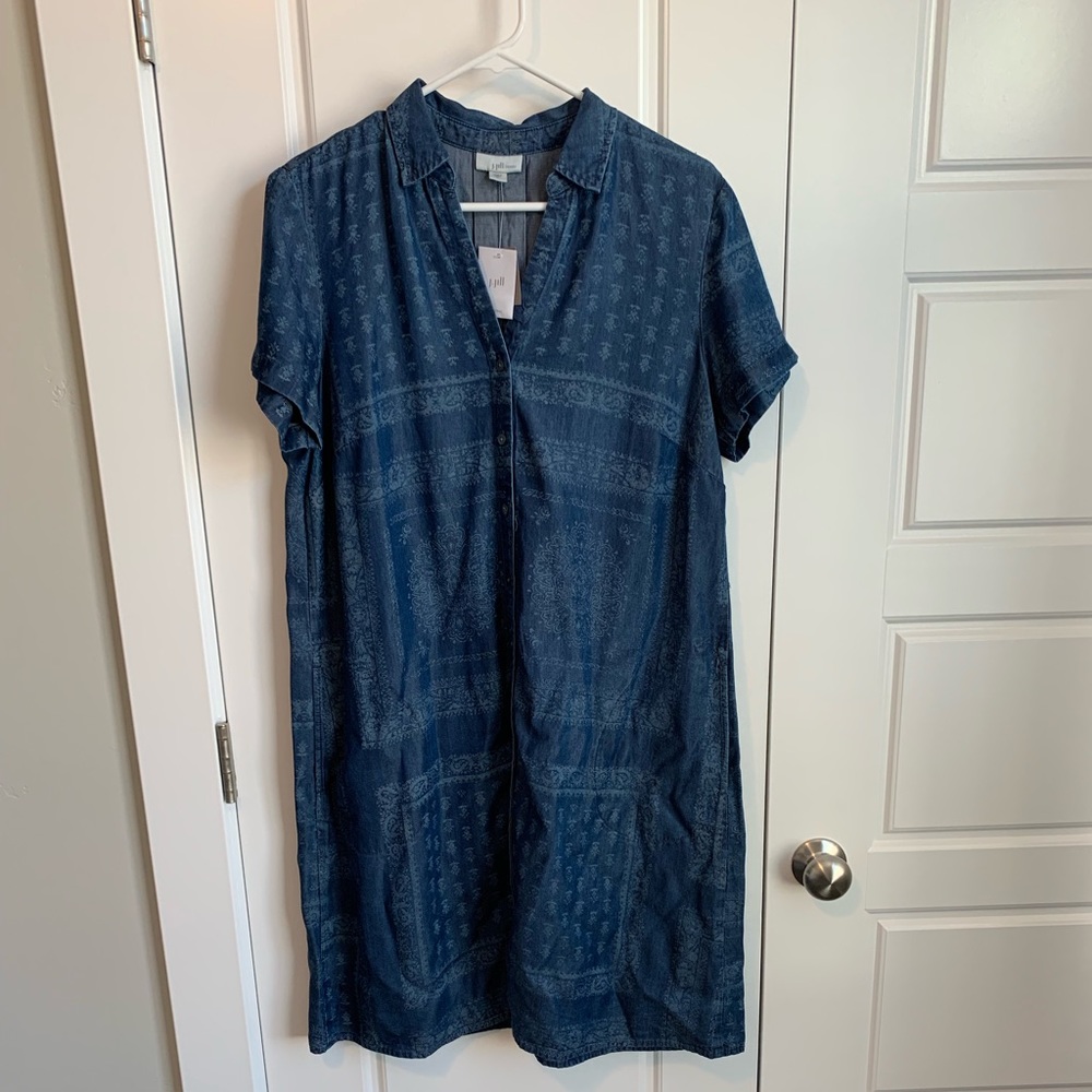 Loft dress runs large